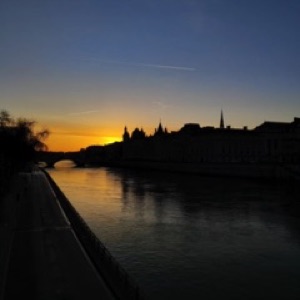 Encore des photos prises à Paris 🤩 (j'en avais tout un stock).#paris #city #france